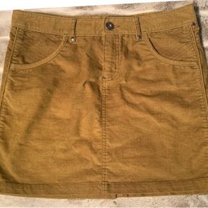 Athleta Corduroy Mini Skirt Pockets Cotton
blend, Color Gold Size 10.